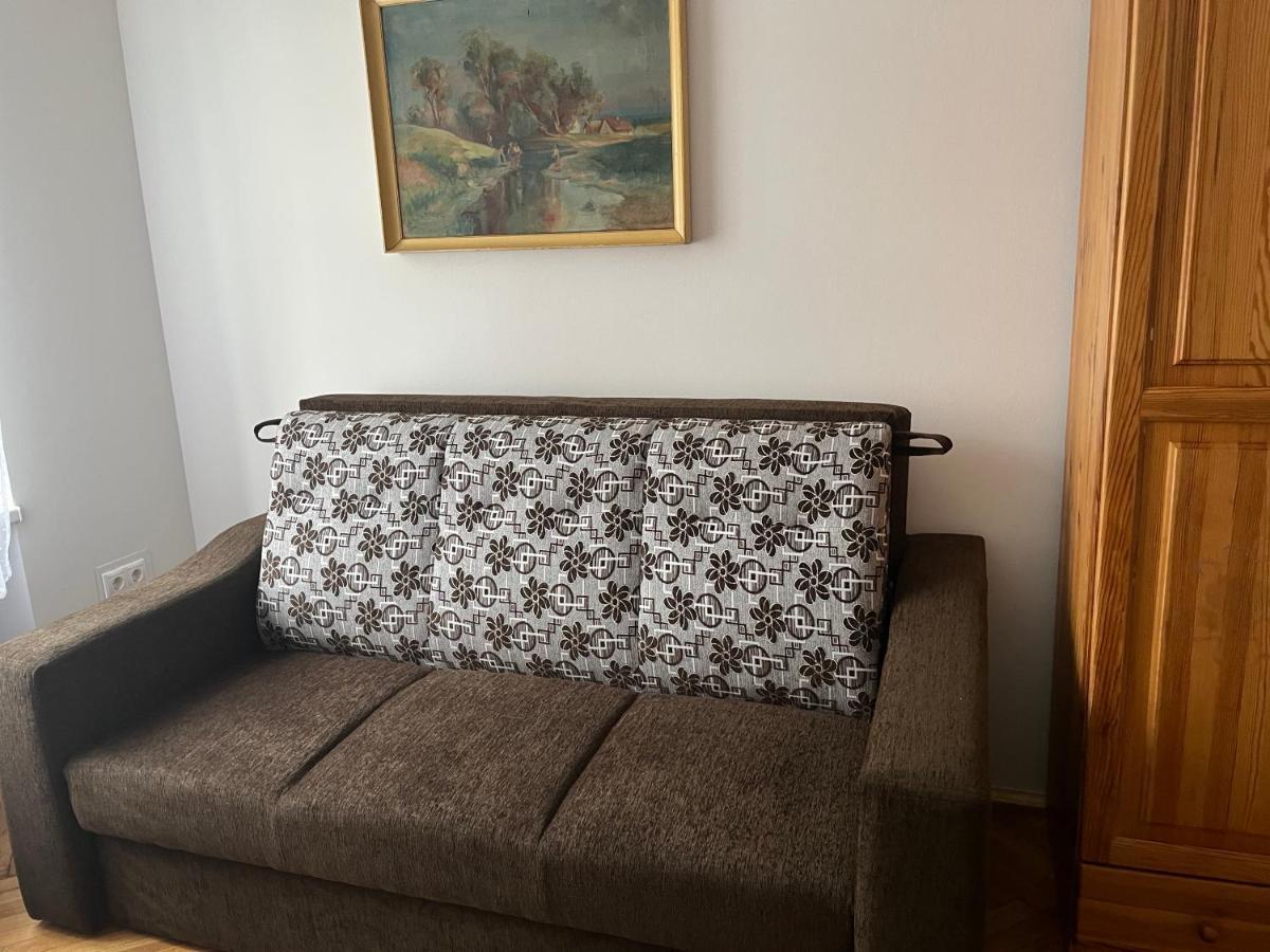 Vito Apartman Eger Exteriör bild