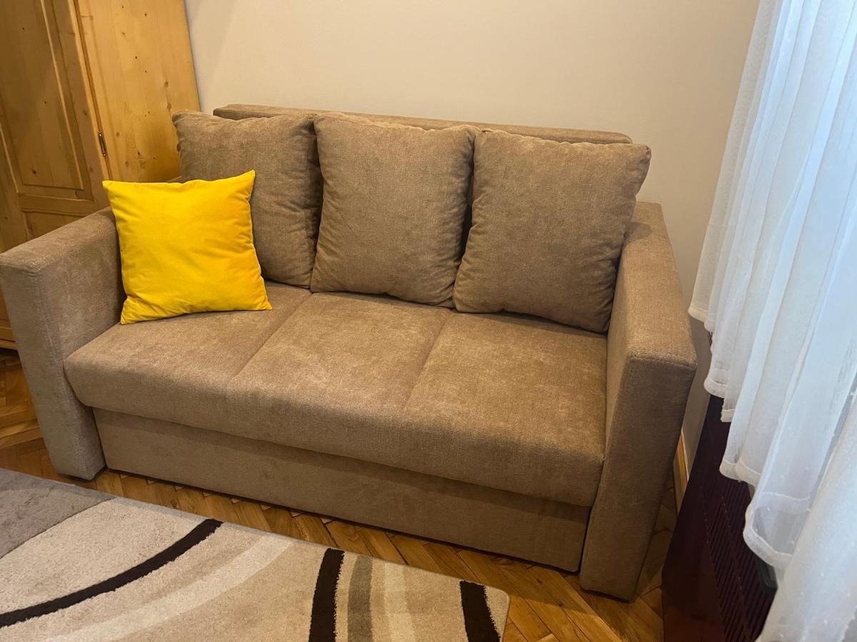 Vito Apartman Eger Exteriör bild