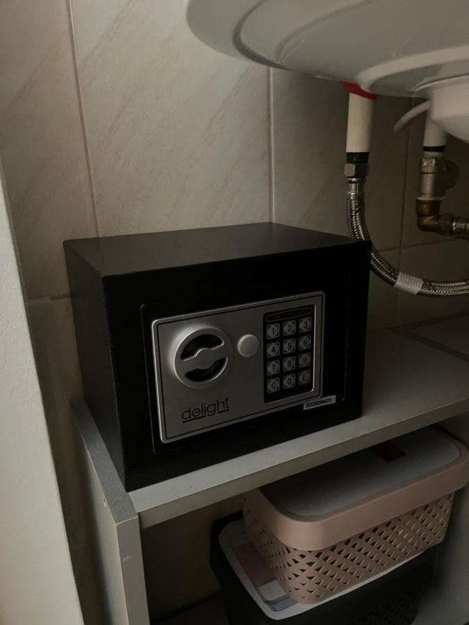 Vito Apartman Eger Exteriör bild