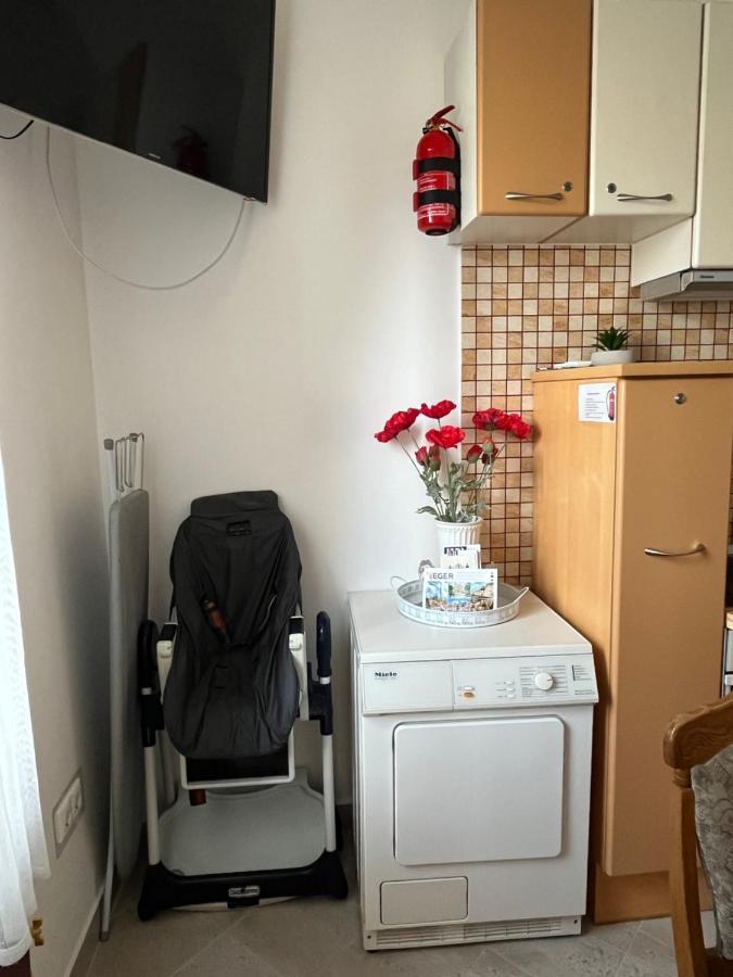 Vito Apartman Eger Exteriör bild